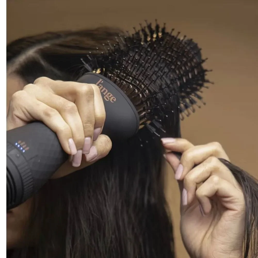 Lange hair le